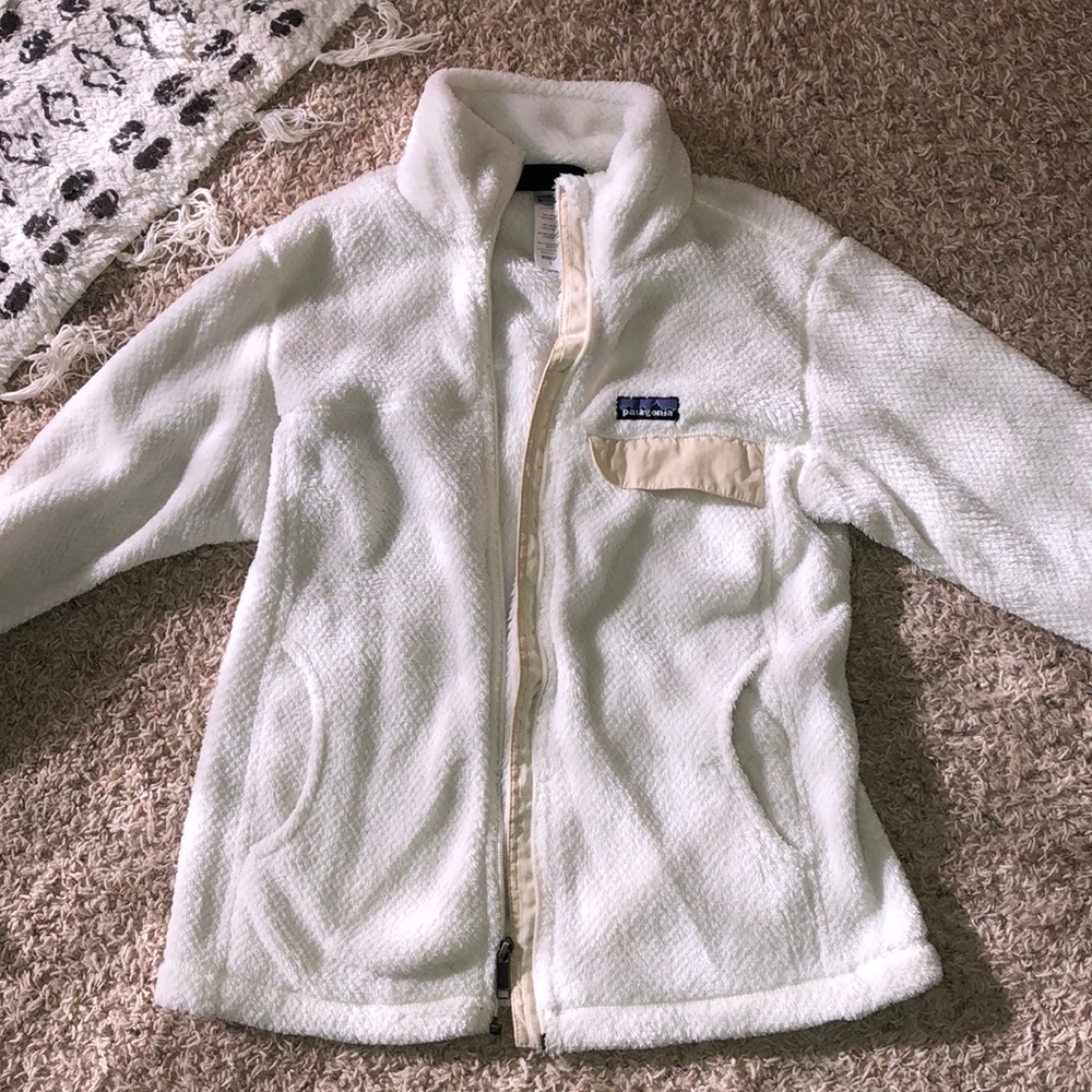 Women’s white Patagonia full zip up jacket